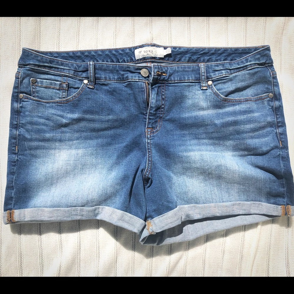 Plus size jean shorts